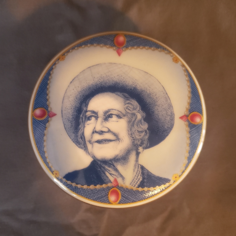 Queen Mother Elizabeth 100 Years Trinket Box